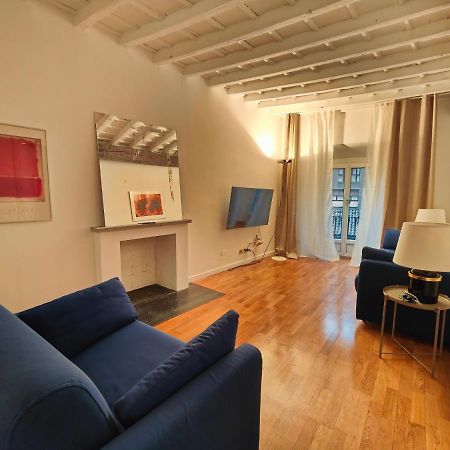 Crocetta - Design Apartment With Terrace Milaan Buitenkant foto