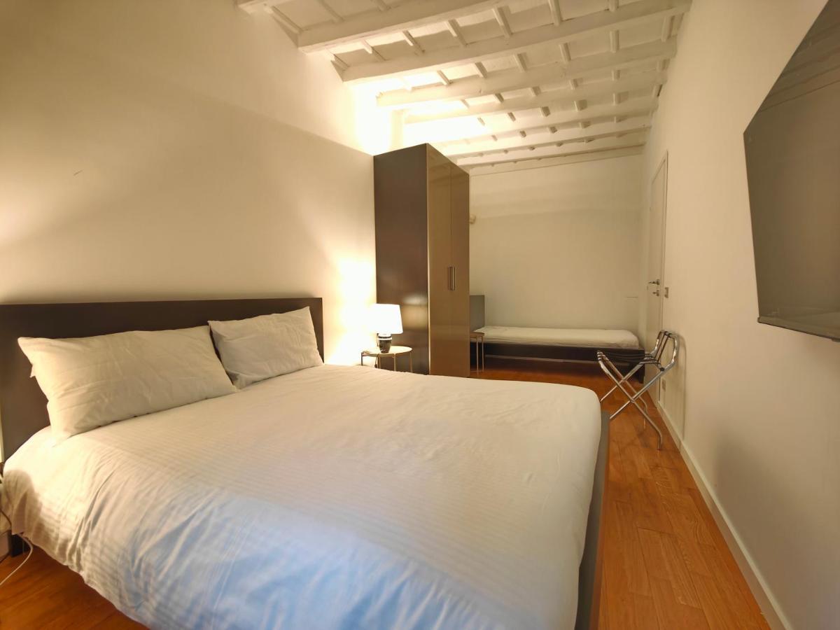 Crocetta - Design Apartment With Terrace Milaan Buitenkant foto